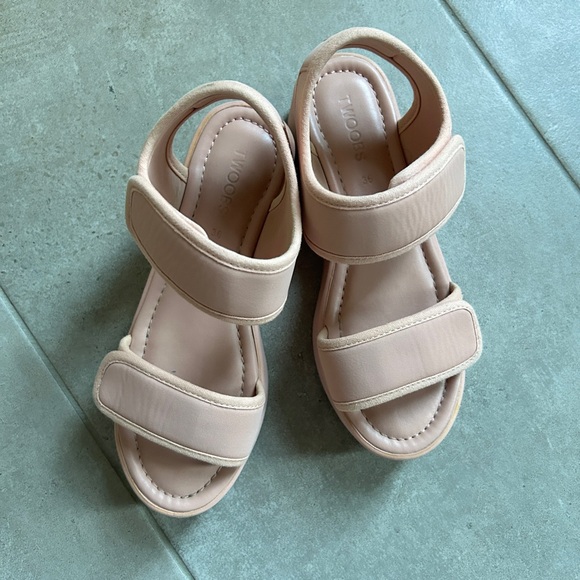 Twoobs OG+ Sandals - Picture 6 of 10